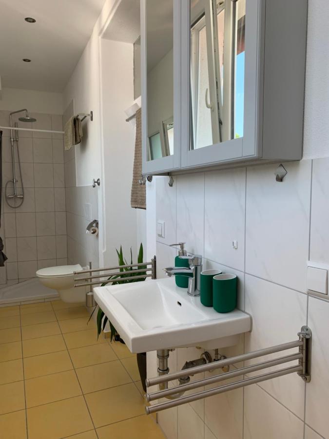 Citynah: Apartment mit Altbauflair in ruhiger Lage Freiburg im Breisgau Exterior foto